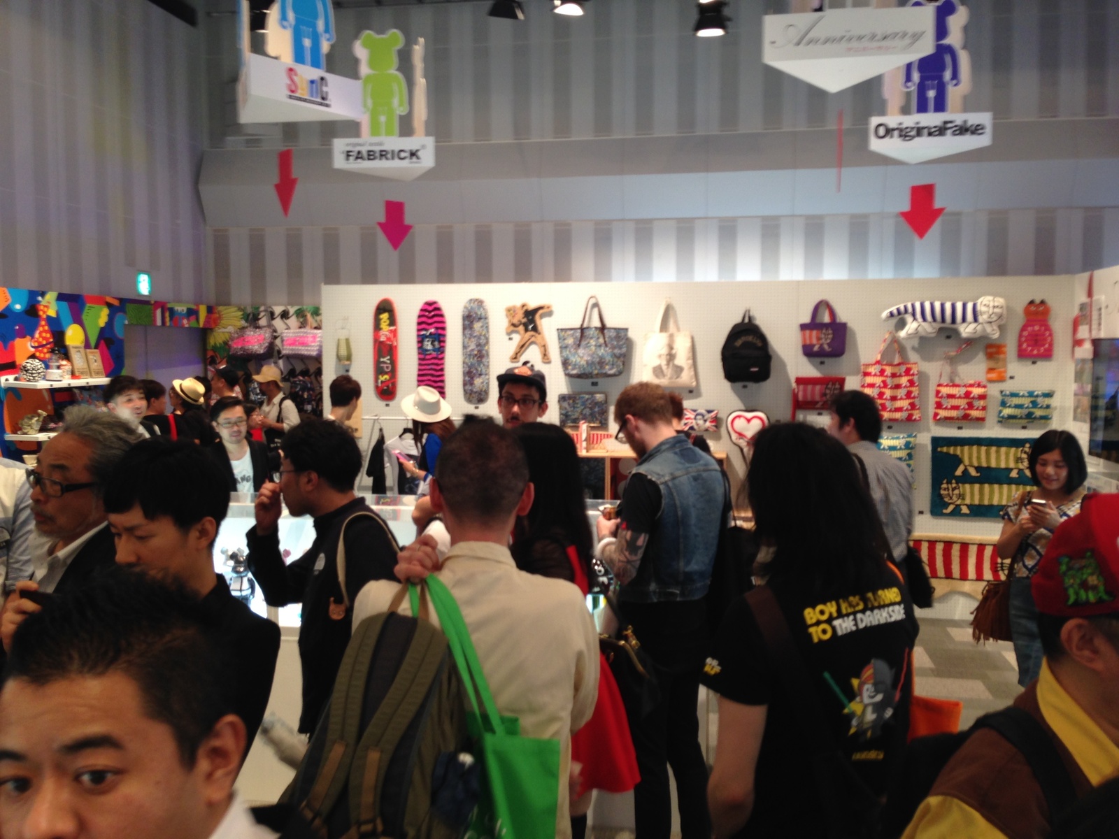 [Event Report] MEDICOM TOY Exhibition Party 2016 1