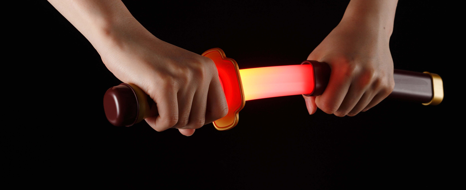 Get Ready to Unleash a Tiny Glow Stick War with 17 Touken Ranbu -Online- Sword-Shaped Color Penlights! 1