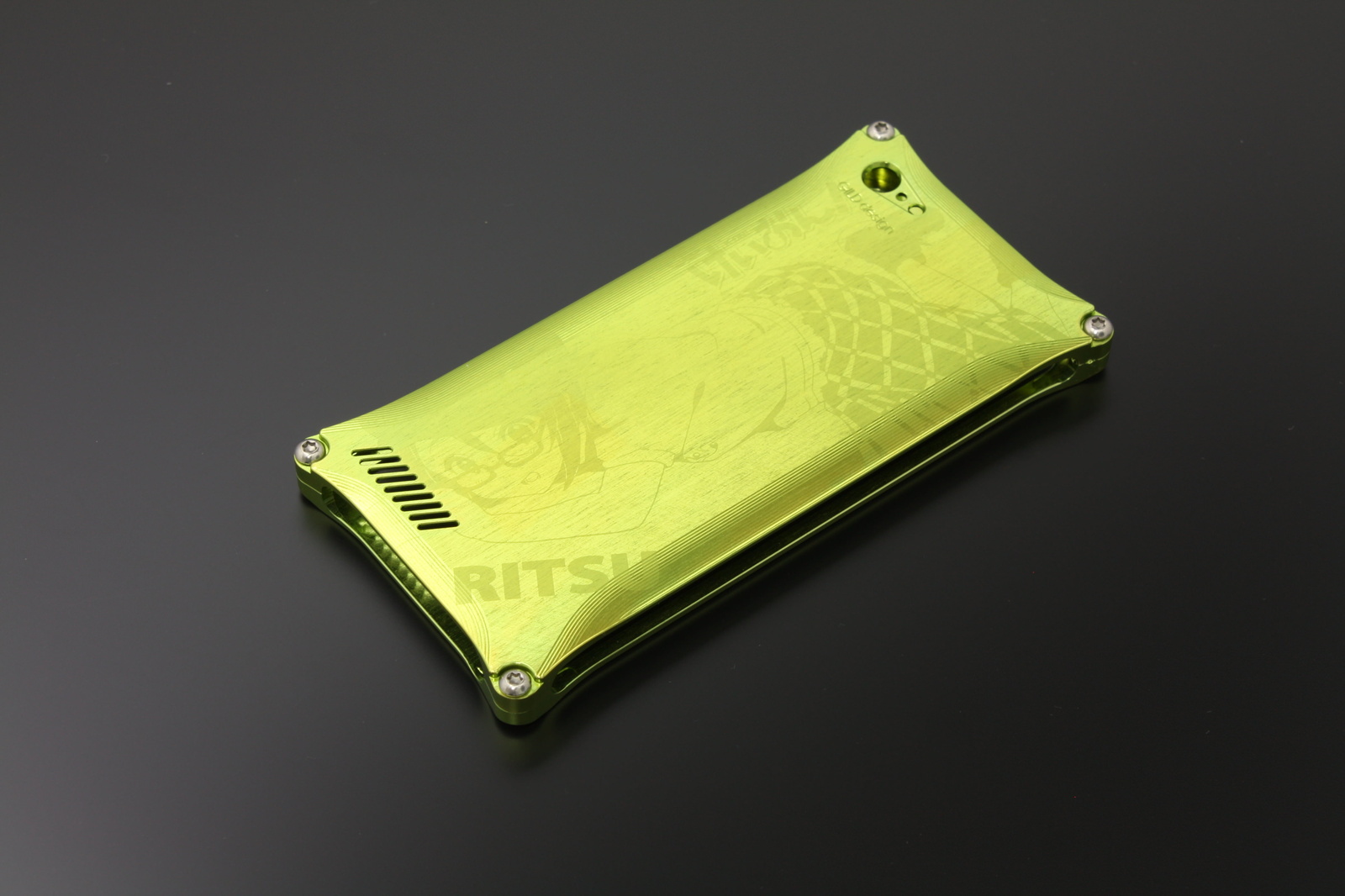 Made in Japan! Ultra Quality iPhone Cases Hold the Spirits of Popular Characters [2/2] 4