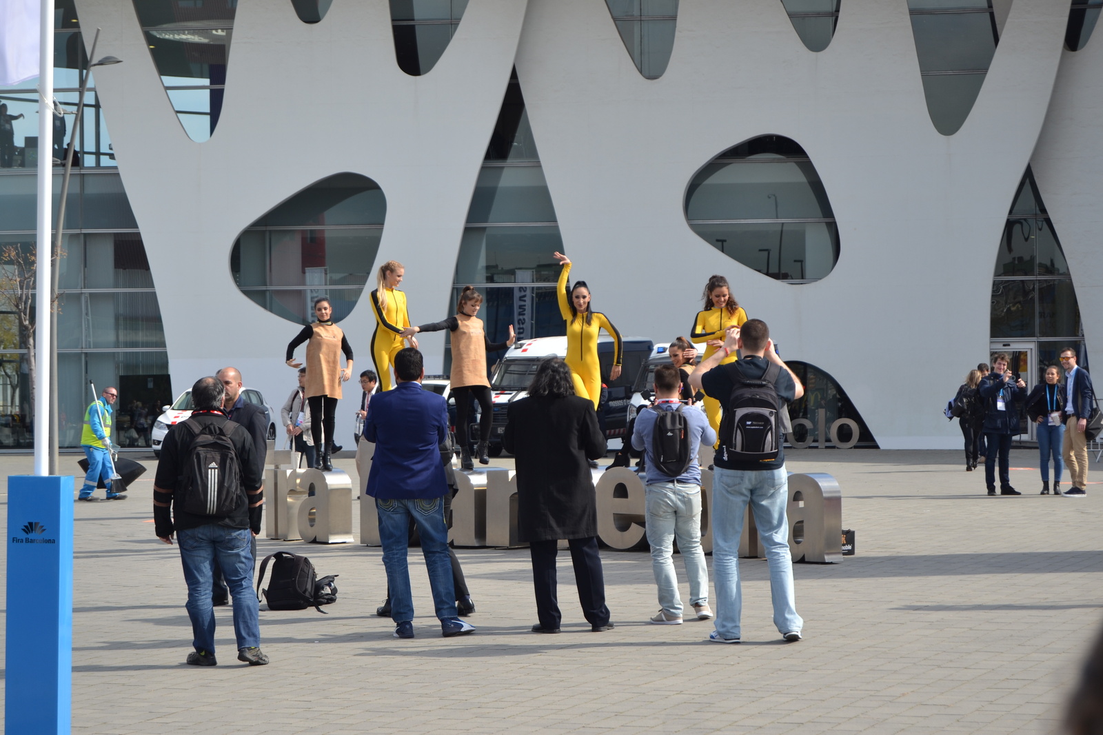 Transform Daily Objects into Smart Gadgets with MESH! [Mobile World Congress Event Report] 0