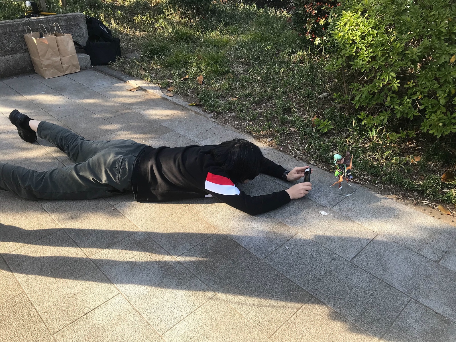 Be careful of the area around you when you’re getting down to look at your figures. 8