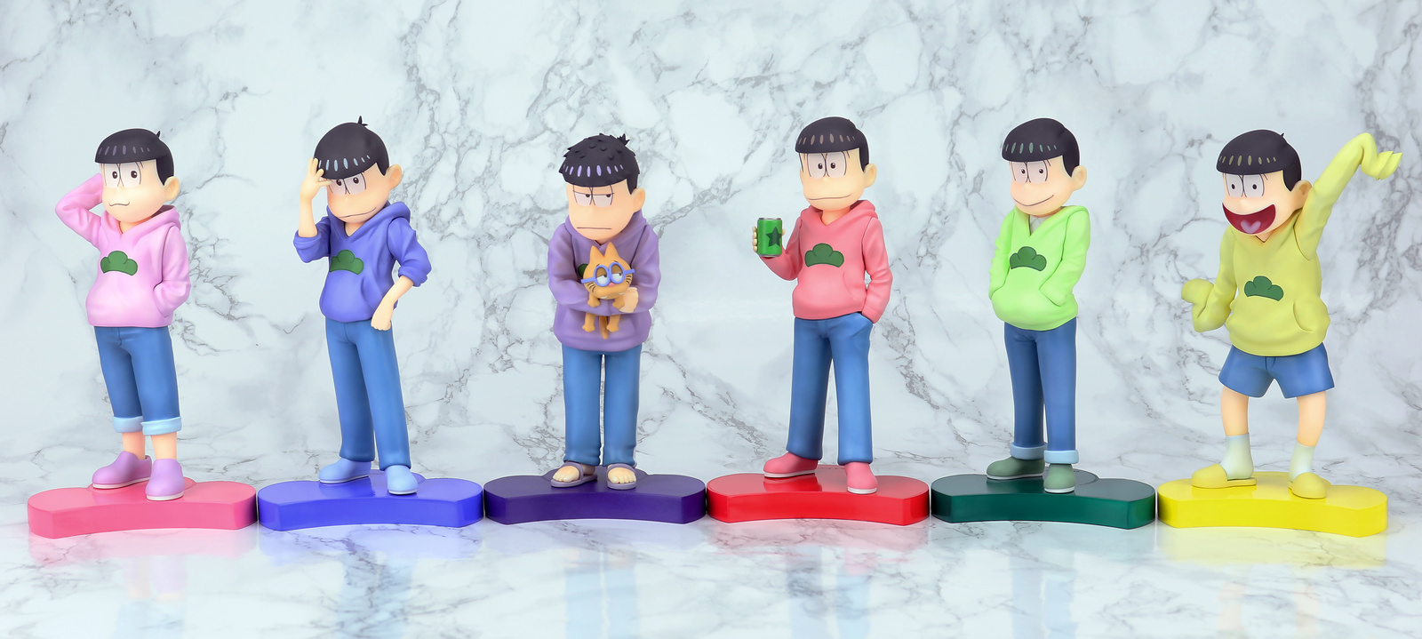 Osomatsu-san Sextuplets in 3D! Pre-orders Begin for 6 Non-Scale Figures; “Human Scale” Editions to Be on Show at Wonder Festival Summer 2016