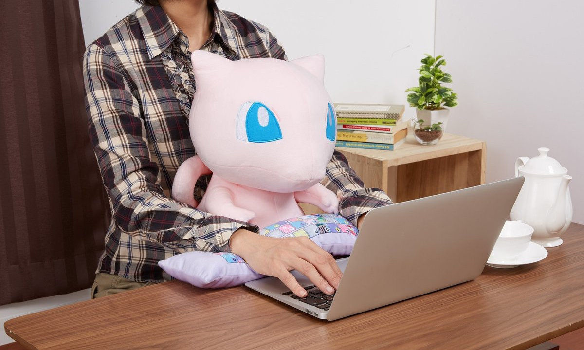 Catch the Legendary PC Cushion-Type Pokémon Mew!