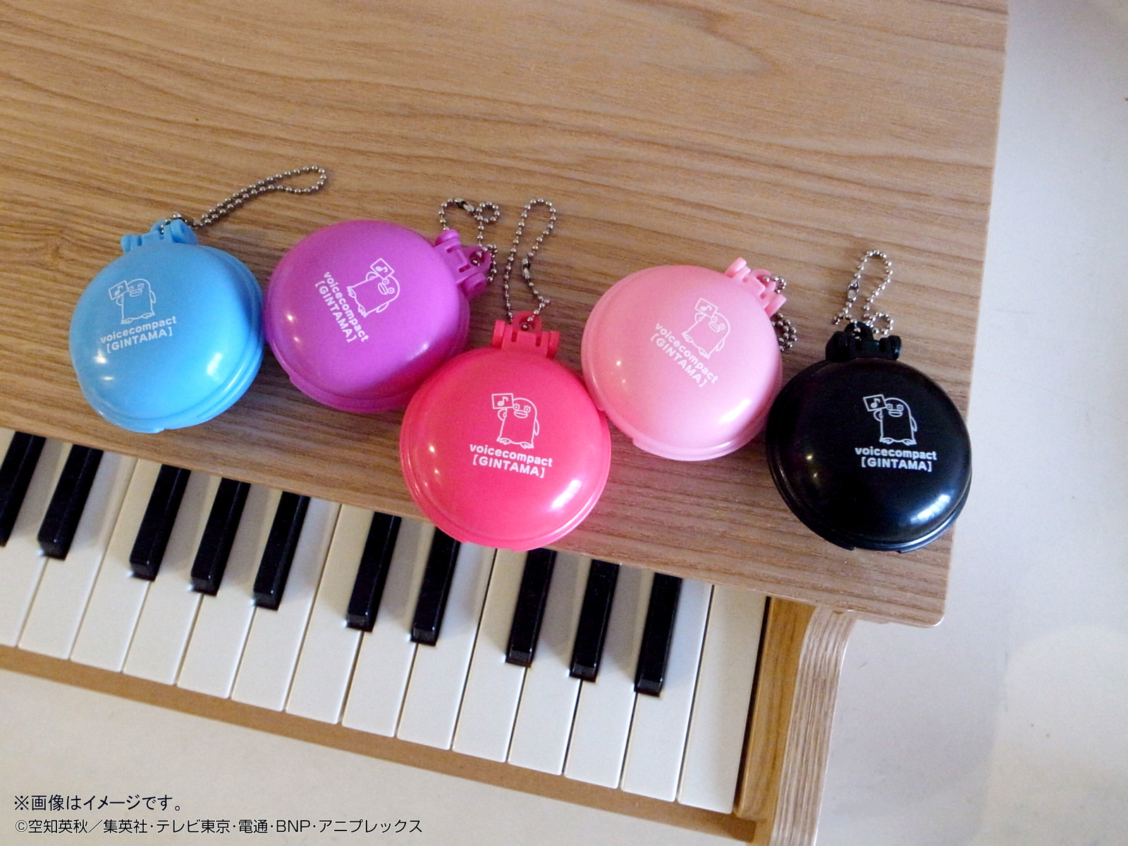 Carry Your Favorite Gintama Characters Around with Unique Voice Compact Charms! 9