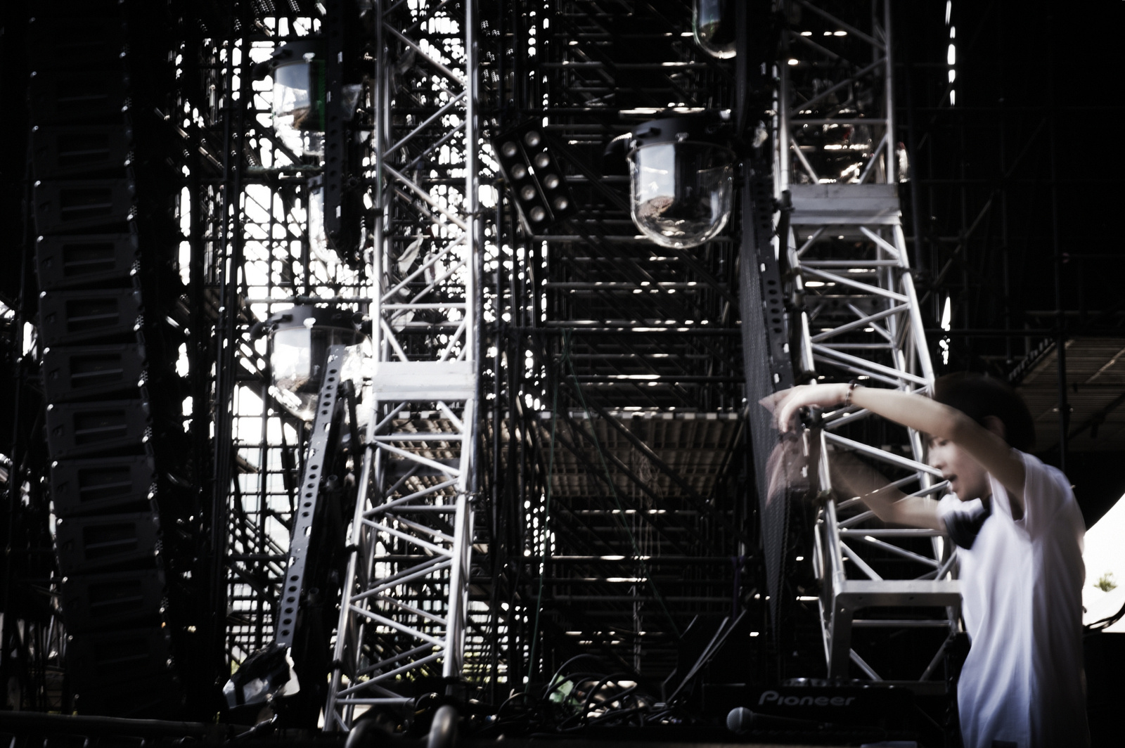 Heroes Descend on ULTRA JAPAN 23