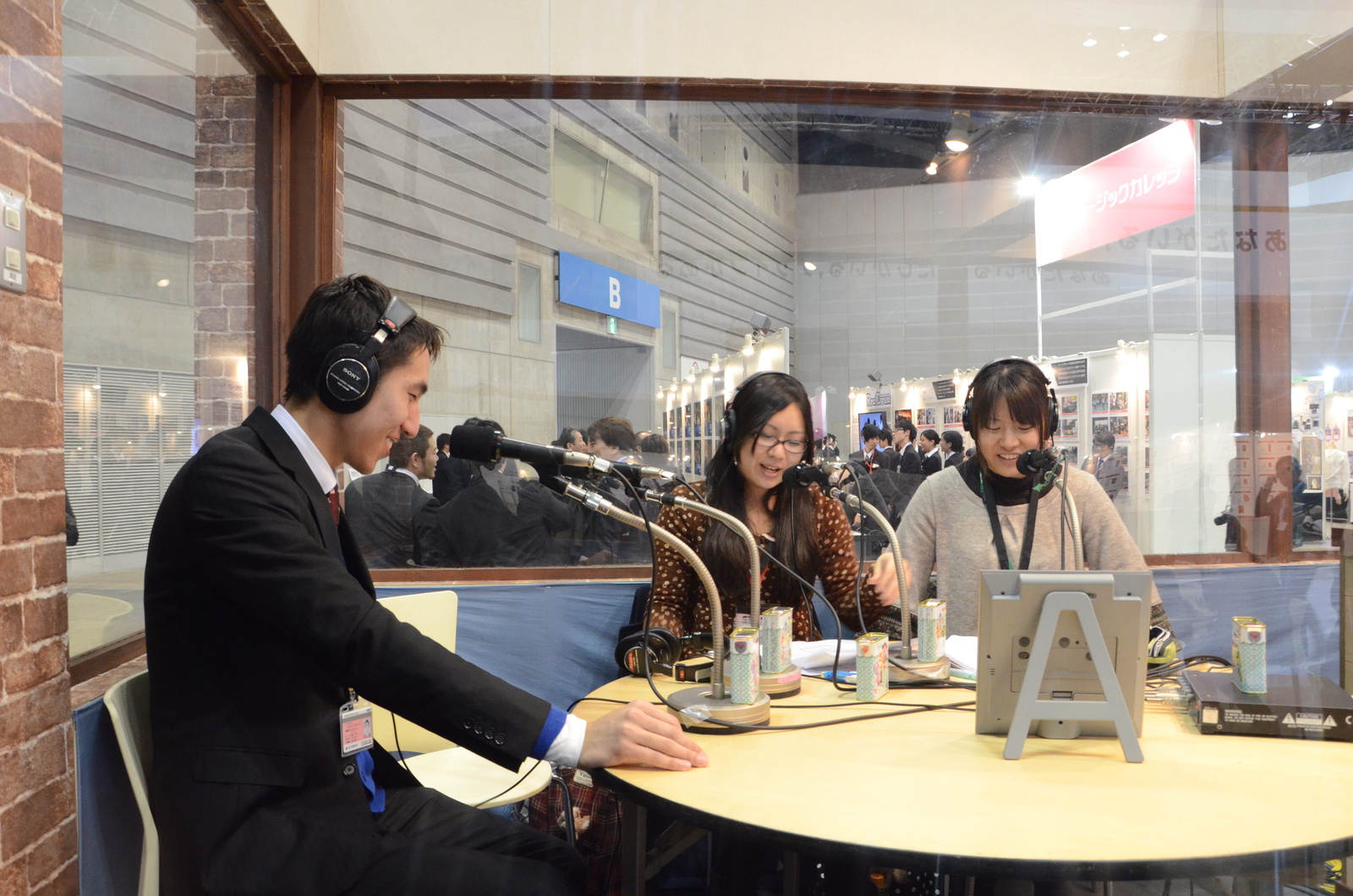 Japan's Most Prominent Technical School Holds Graduation Exhibition [3/3] 8