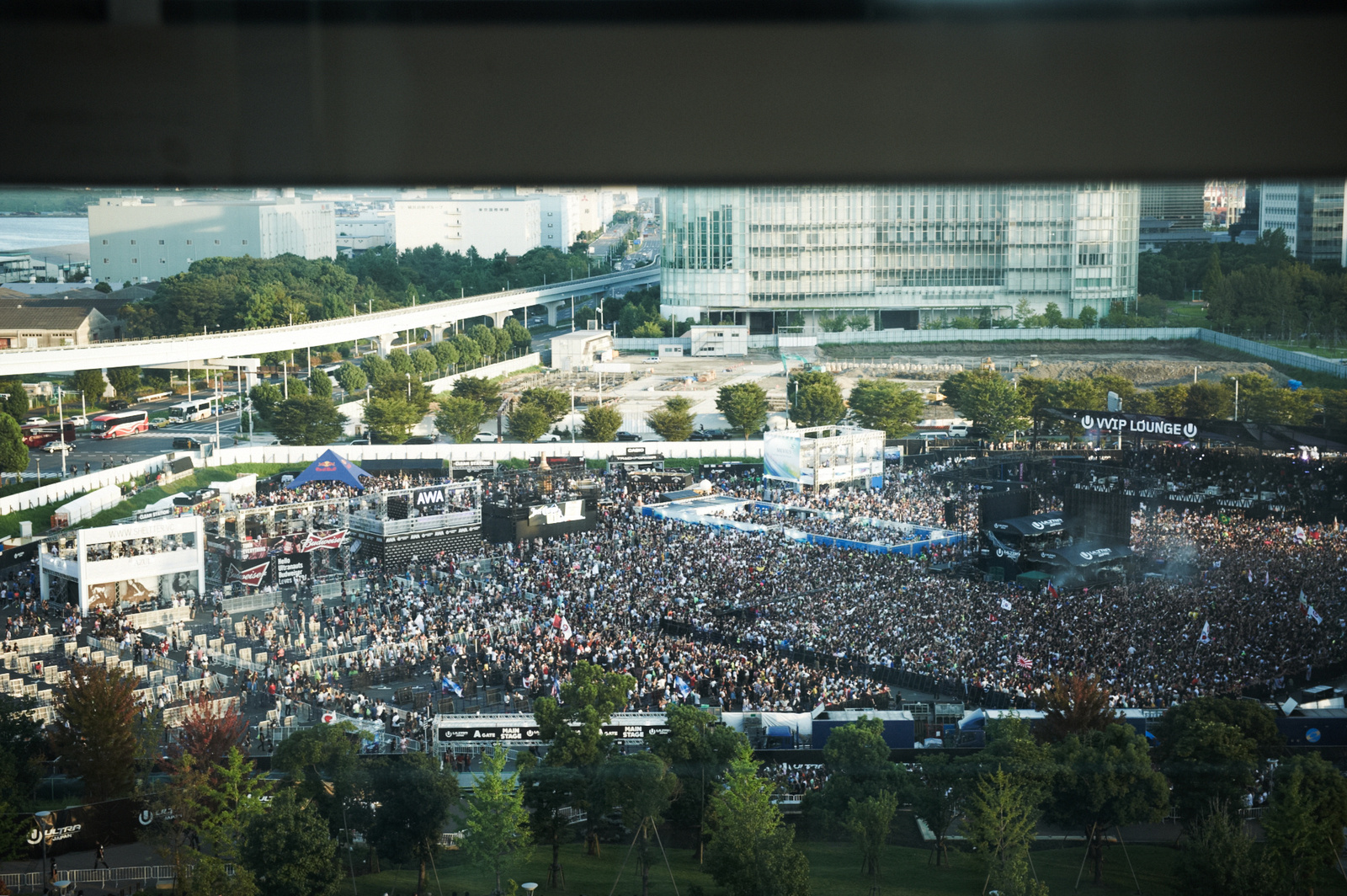 Heroes Descend on ULTRA JAPAN 96