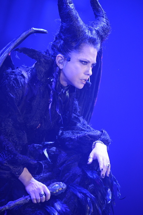 VAMPS’ HYDE Performs at Halloween Party 2014 in Fancy Costume!