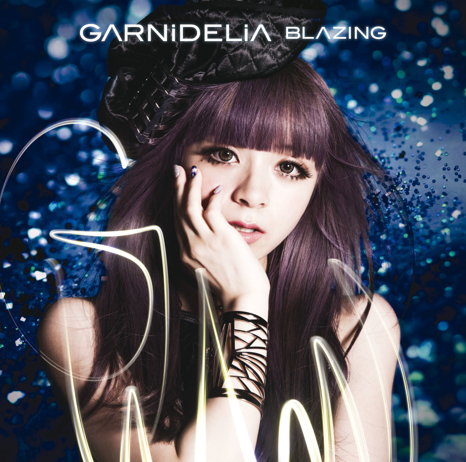 3rd Single *BLAZING* Regular Edition | First Edition jacket  8