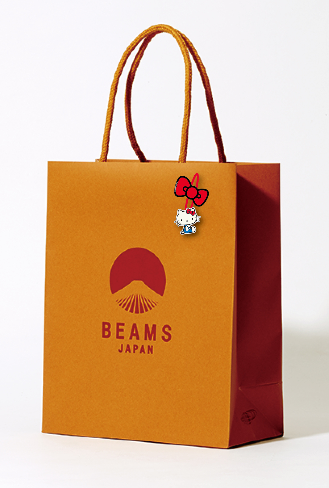 Hello Kitty x Beams Japan Get Together for Retro Merchandise Line! 3