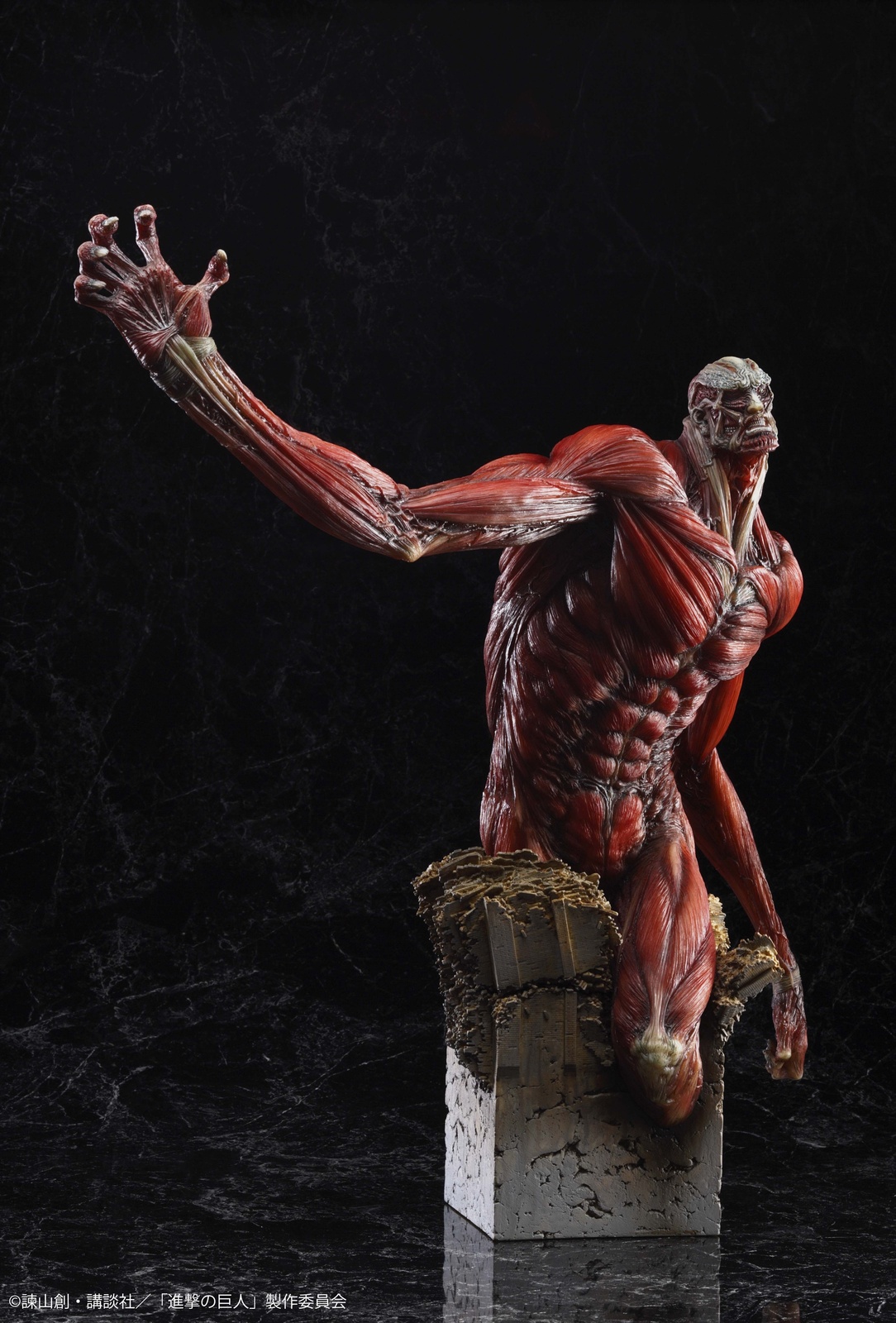 *Attack on Titan* and *KanColle* Figures Available for Pre-Order Aug. 28! 1