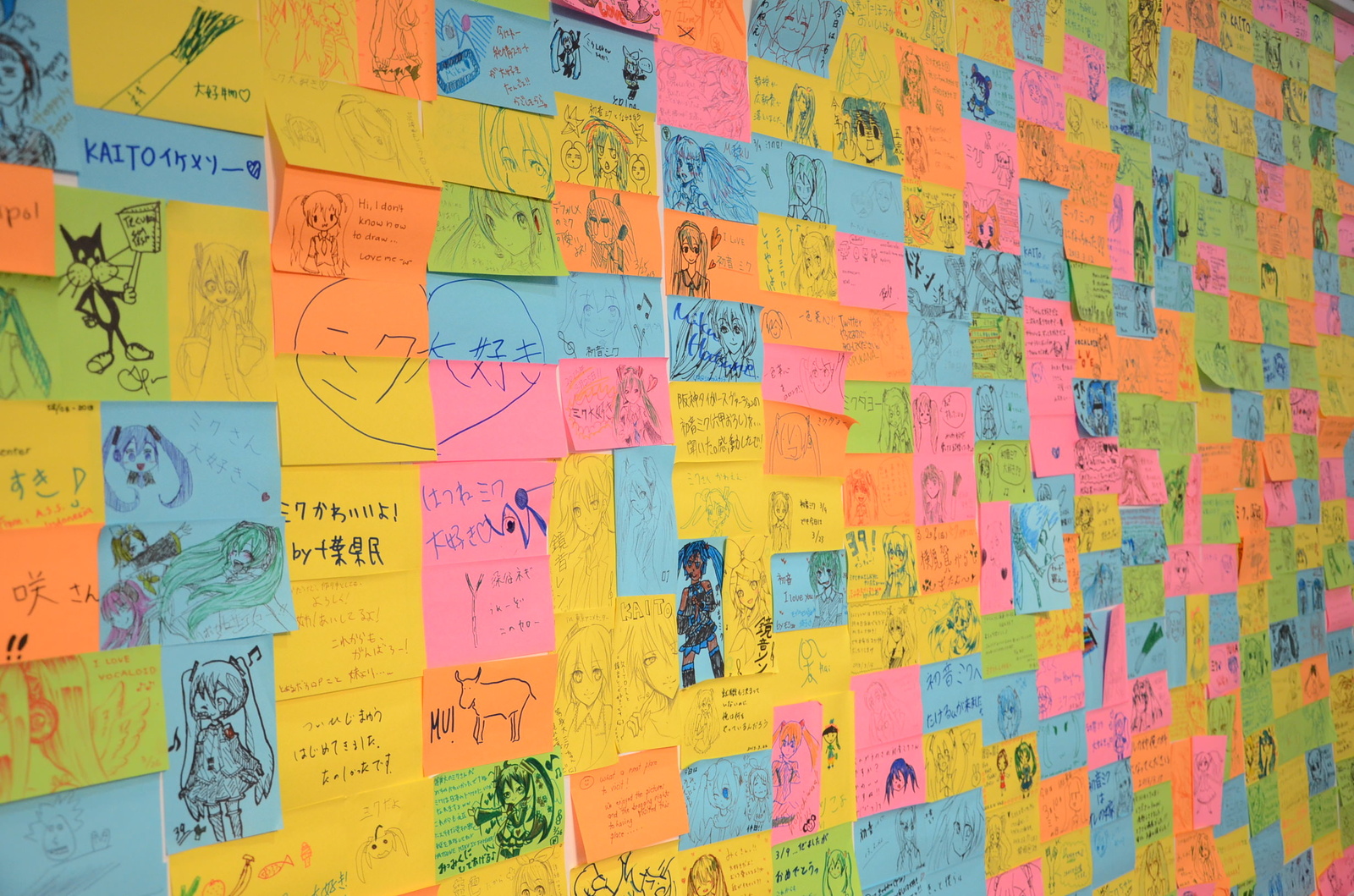 Life-Size Miku Statue Displayed at Hatsune Miku Illustration and Art Exhibit in Akihabara! 6