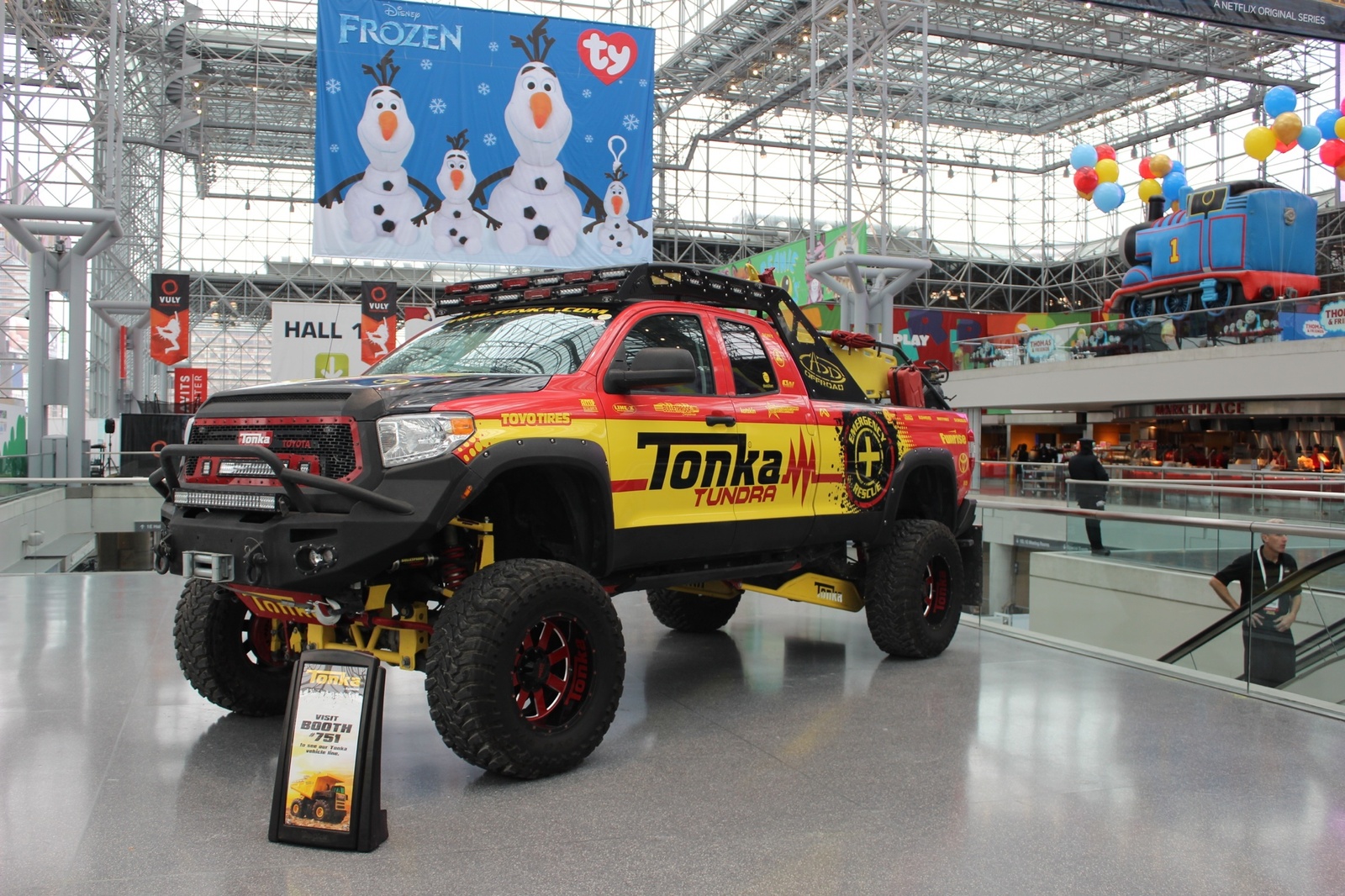 Toy Fair New York 2015: New Figures Galore! 0