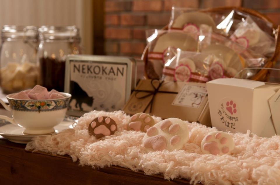 Marshmallow Shop Yawahada Creates Cat-Inspired Marshmallows!