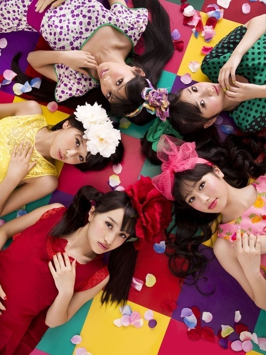 Momoiro Clover Z and Osamu Mukai Featured at Mika Ninagawa Photo Exhibit