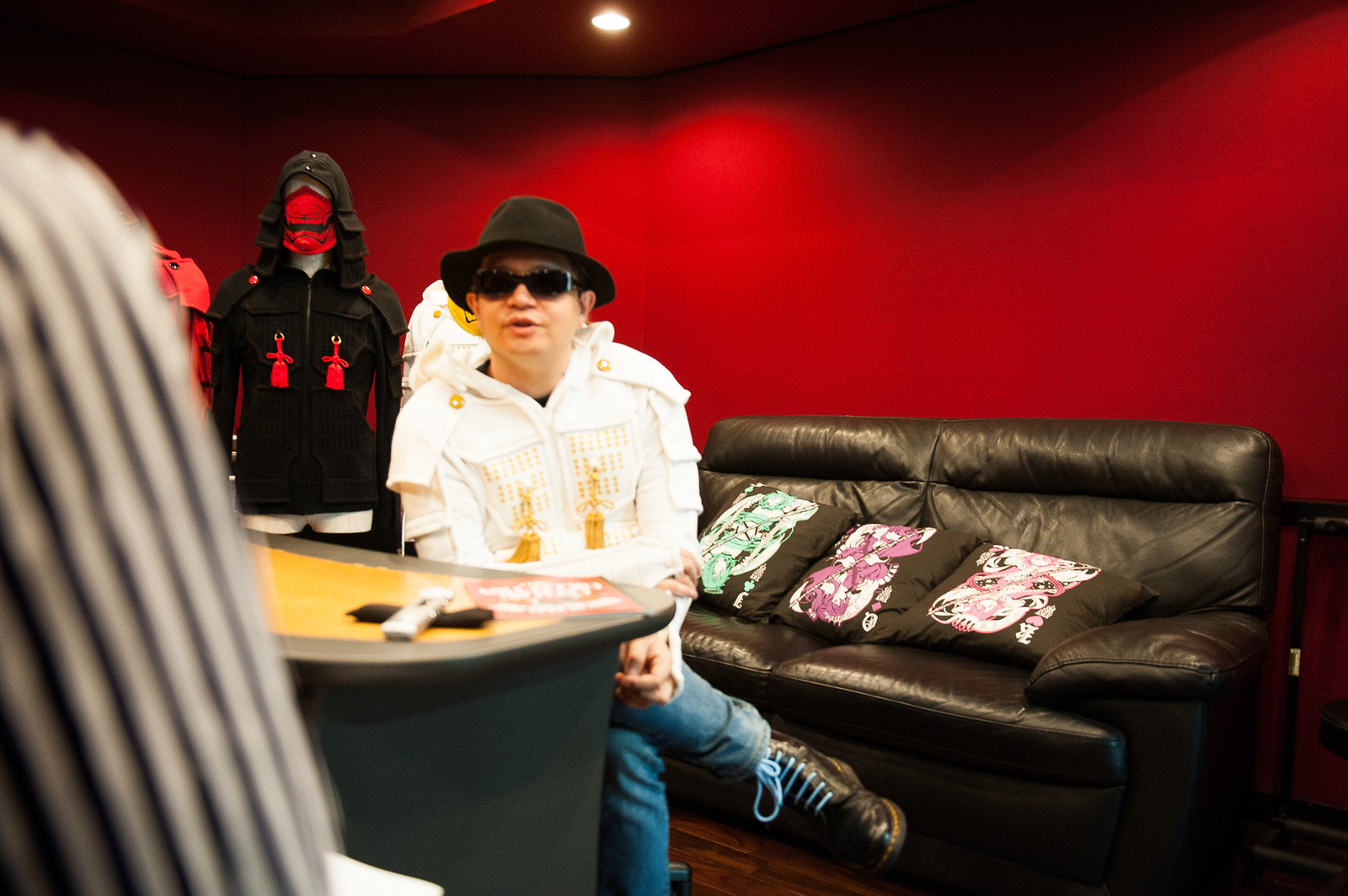 Creating Something New Together with Fans: Taking on Overseas Crowdfunding Project for Samurai Armor Hoodies 11