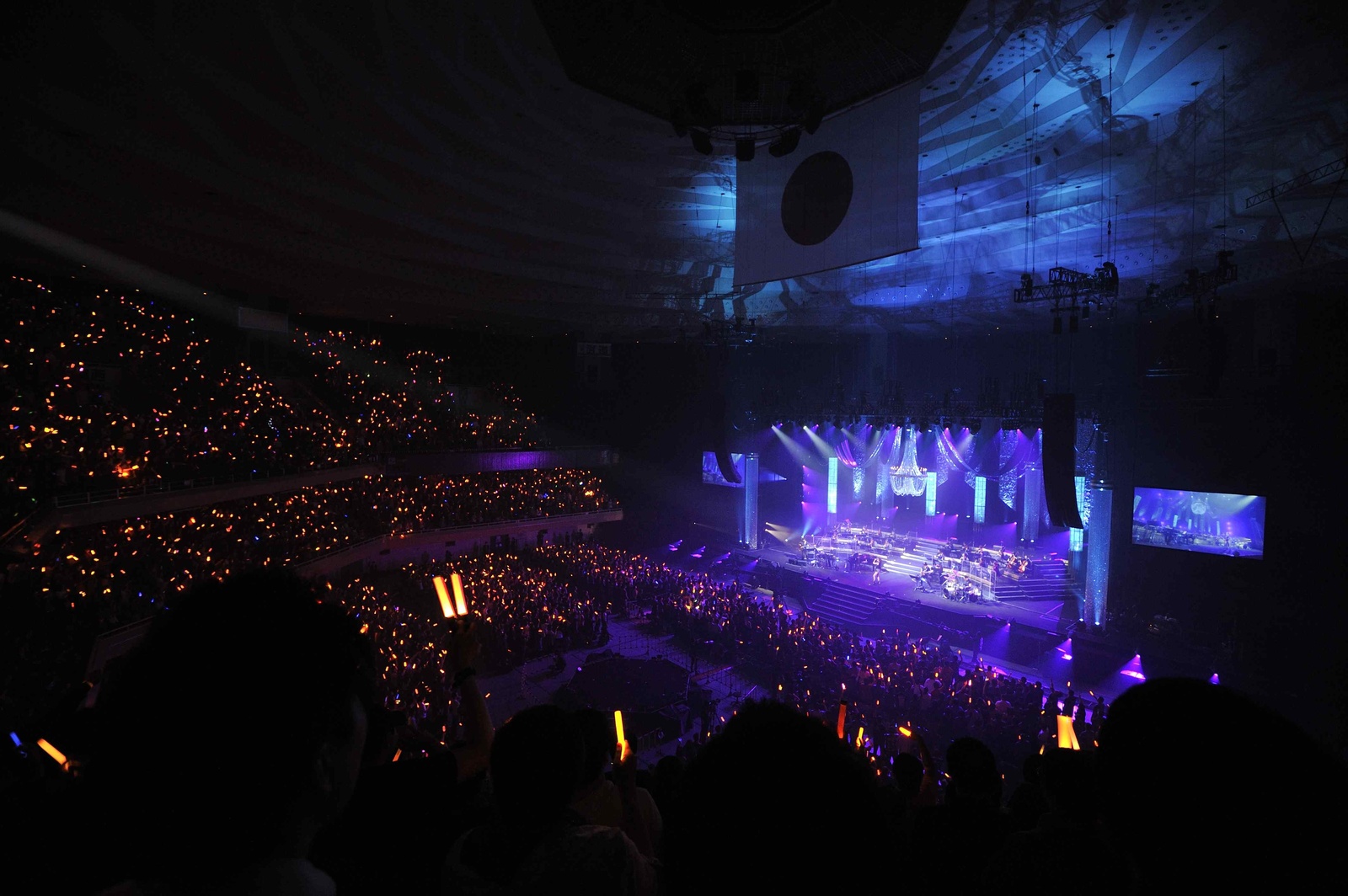 The Night When the Woman with the Voice of a Diva Became a True Diva: May’n Artist Interview [1/3] 8