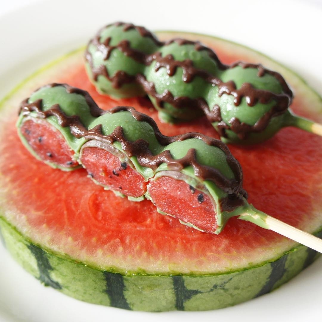 7 Gorgeous Watermelon Sweets to Help You Through Summer!