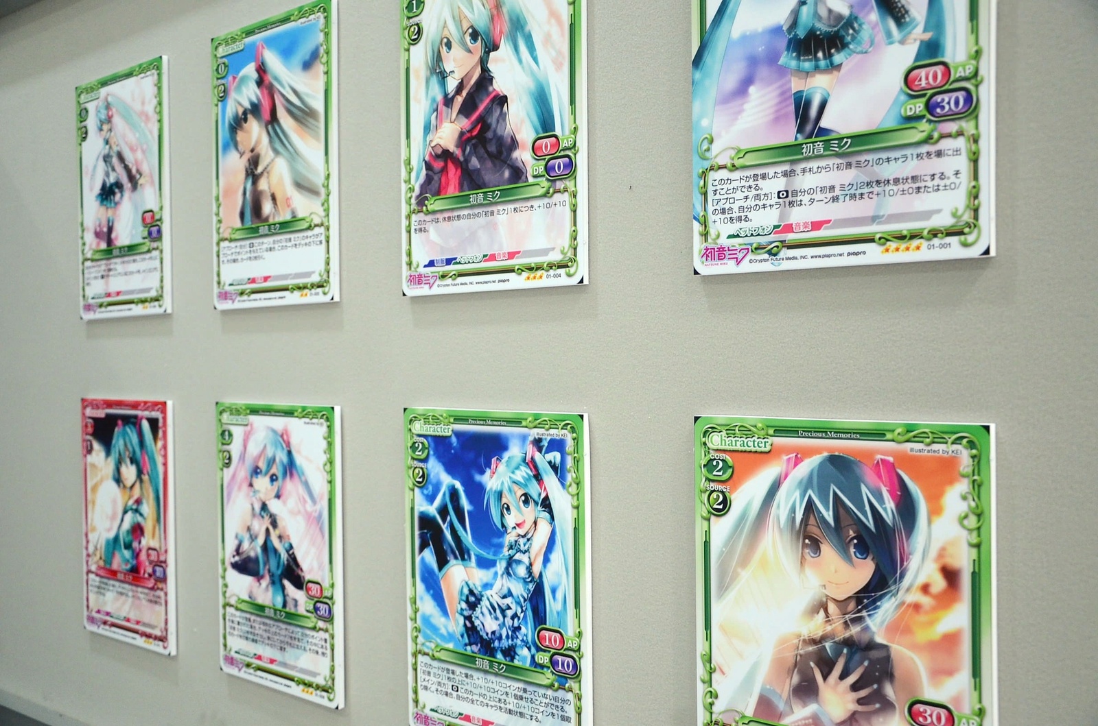 Life-Size Miku Statue Displayed at Hatsune Miku Illustration and Art Exhibit in Akihabara! 3