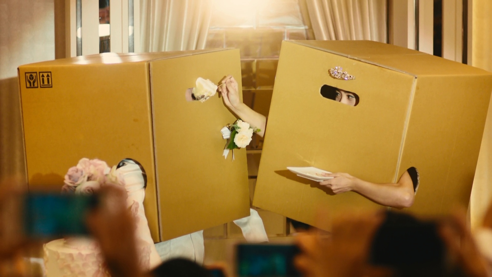 Wearing a Cardboard Box to Your Own Wedding? This “Metal Gear Solid V: The Phantom Pain” Commercial Is Odd in So Many Ways 3