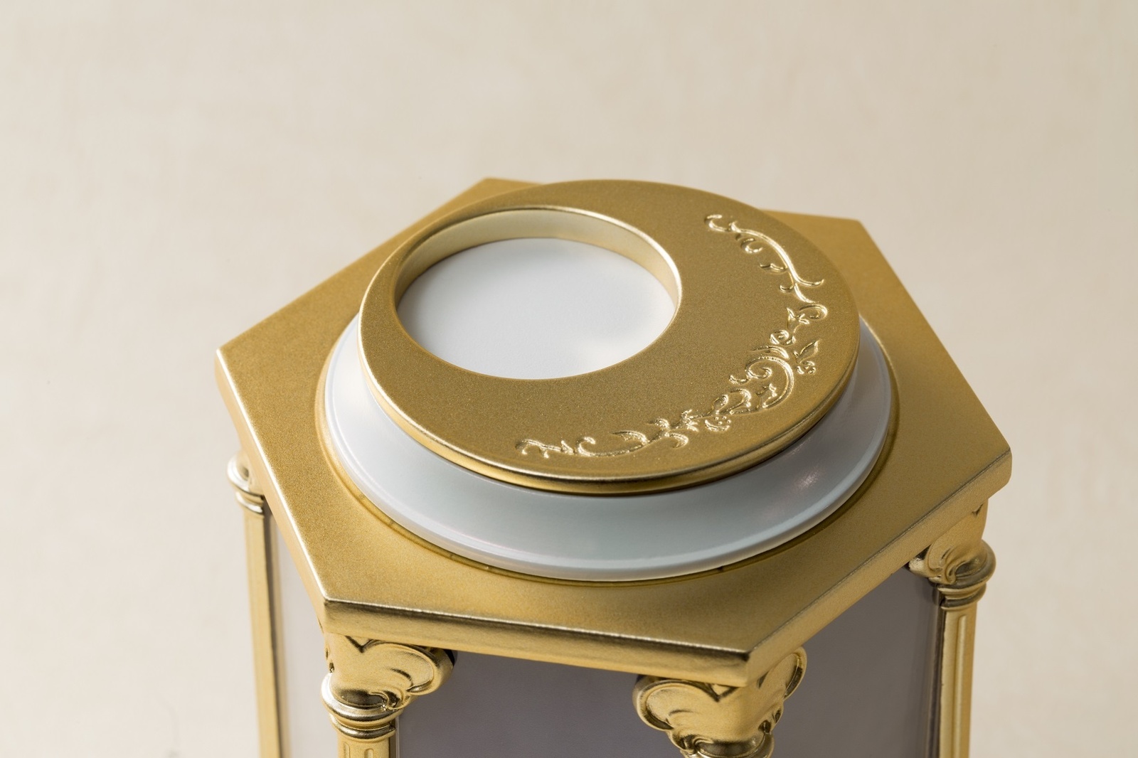 Fairytale-like Ornament Based on Sailor Moon S Ending Available Now 6