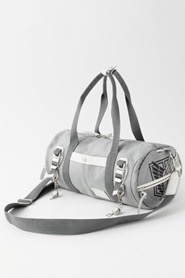 It Looks Just Like the 3D Maneuver Gear! *Attack on Titan* and Master-Piece Collab Bag