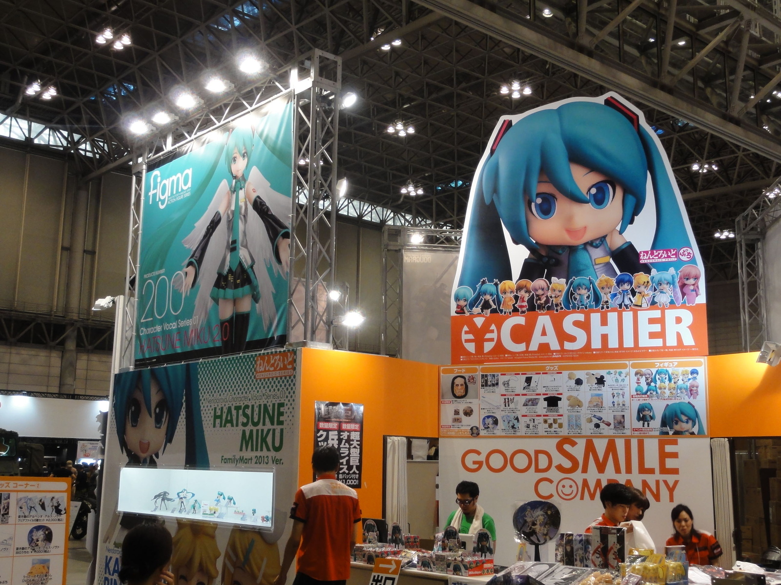 Fans Get the Latest Info on Fall Anime Series at Character and Hobby Festival Chara Hobby 2013! 1