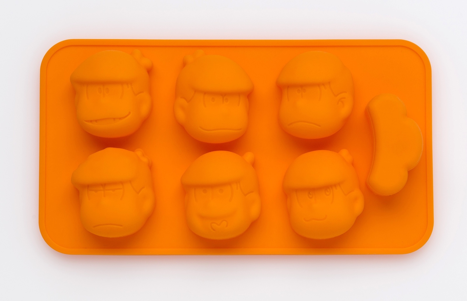 Osomatsu-san Recipe Book On Sale July 25, Comes With a Silicone Tray! 1