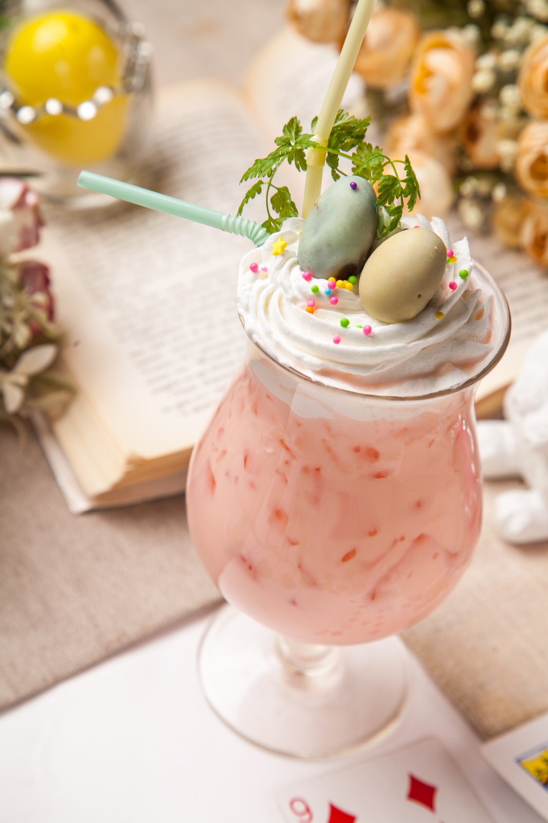 Enchanting Alice in Wonderland-themed Menu Offered for Easter! 17