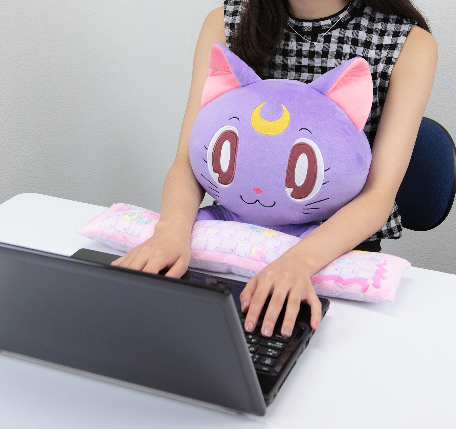 Let Sailor Moon's Luna Charm Your Stress Away as an Adorable PC Cushion!