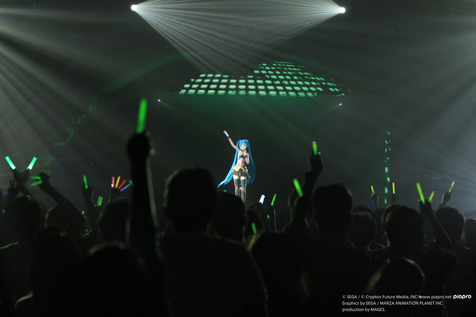 The exciting live show. 31