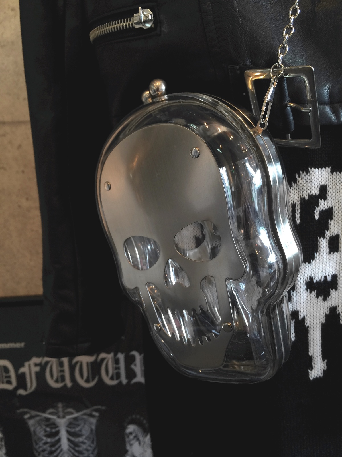 【J-Fashion】Dark, Bold, and Daring Style from GLAD NEWS 2