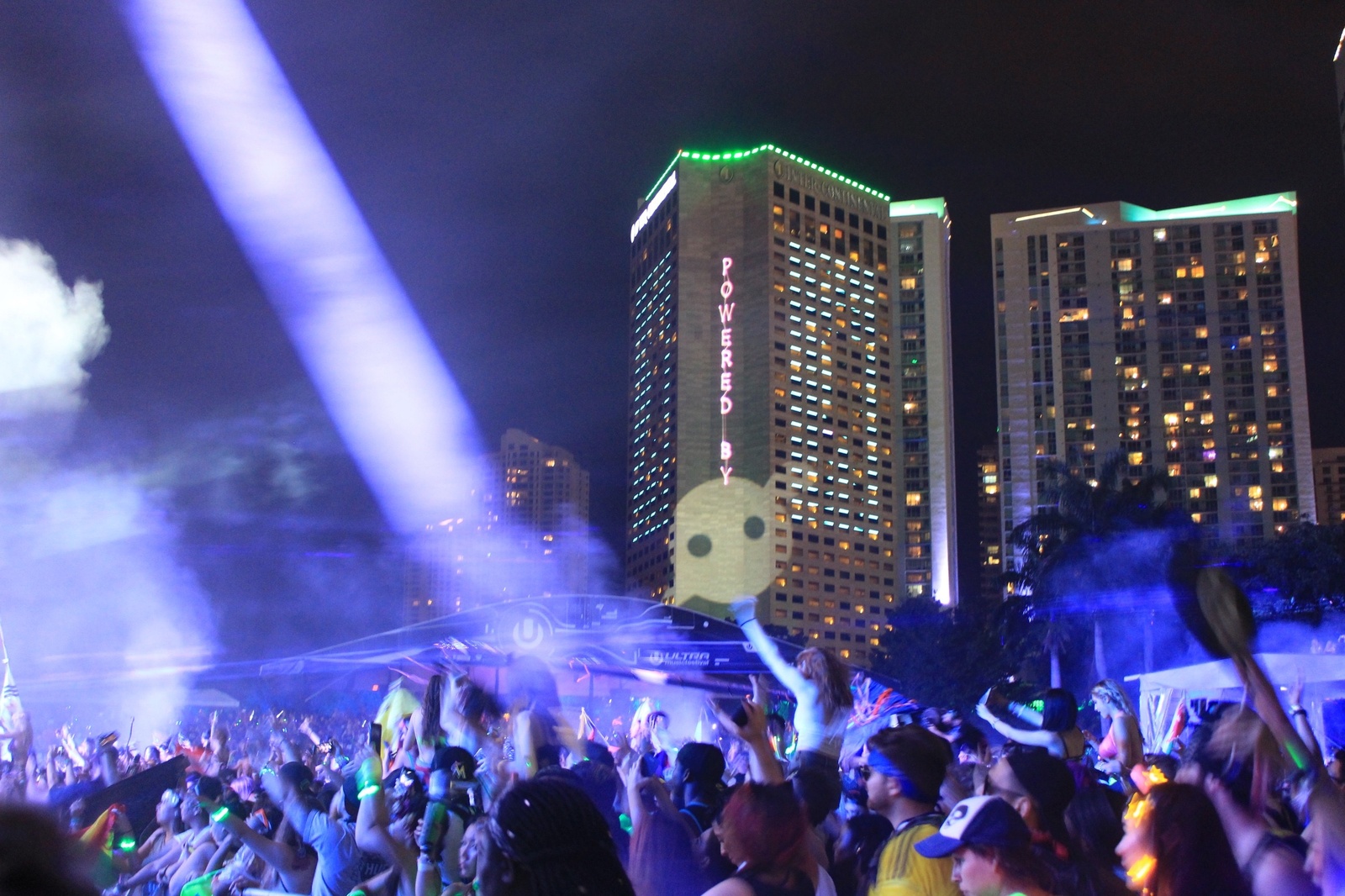 Over 160,000 People from Around the World Descend on Miami for Ultra Music Festival 2016 56