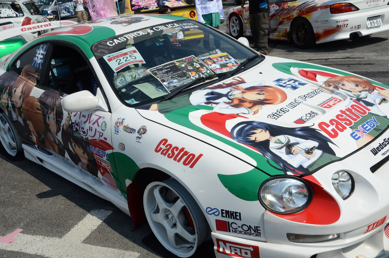 “Mai Waifu” on Cars?! More than 1,000 Cars on Display at Itasha Festival Ita G Festa 12