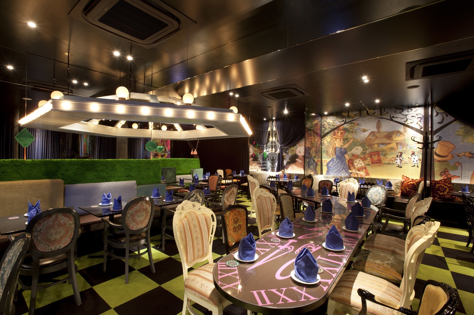 Enchanting Alice in Wonderland-themed Menu Offered for Easter! 9