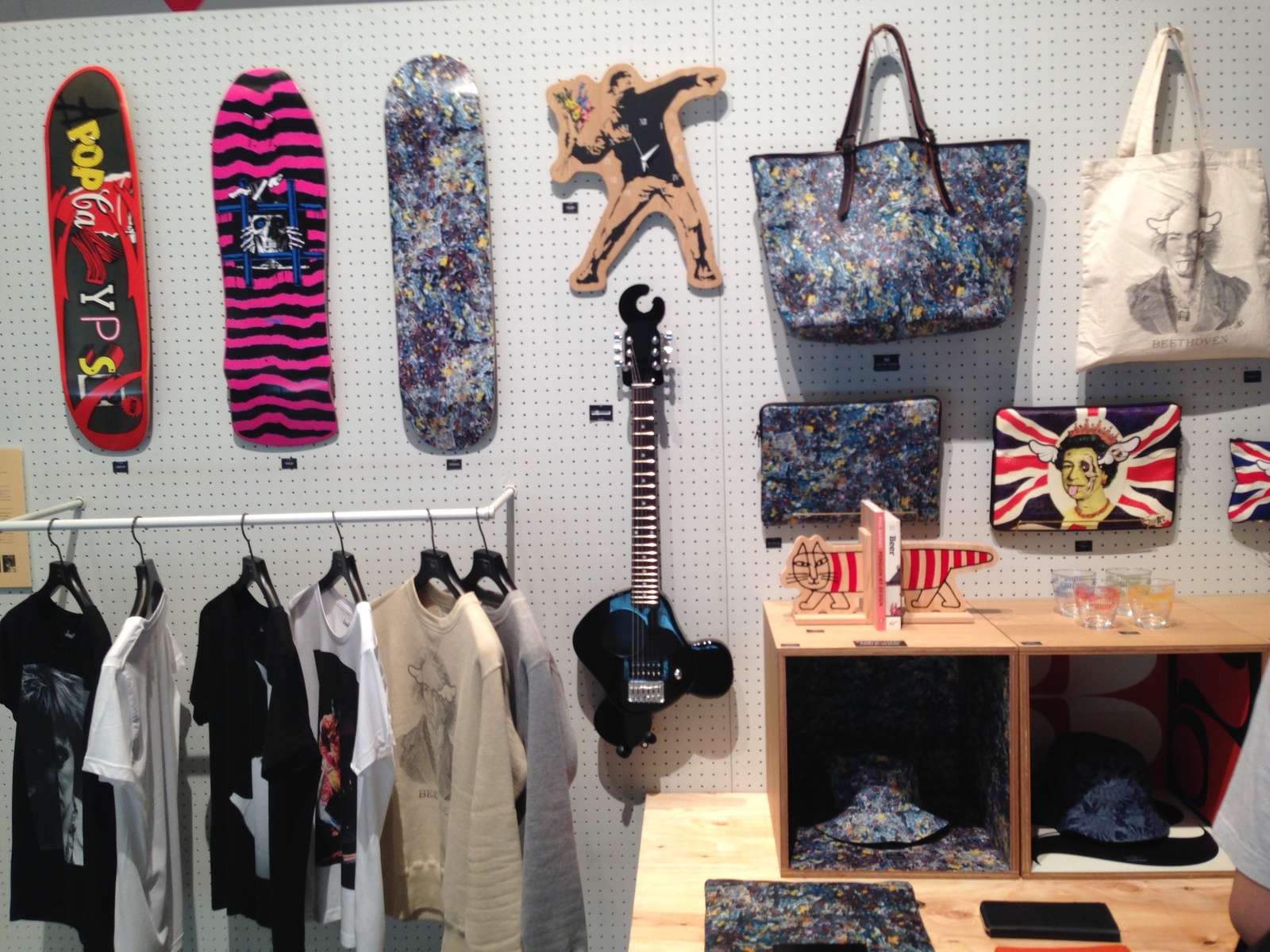 [Event Report] MEDICOM TOY Exhibition Party 2016 8