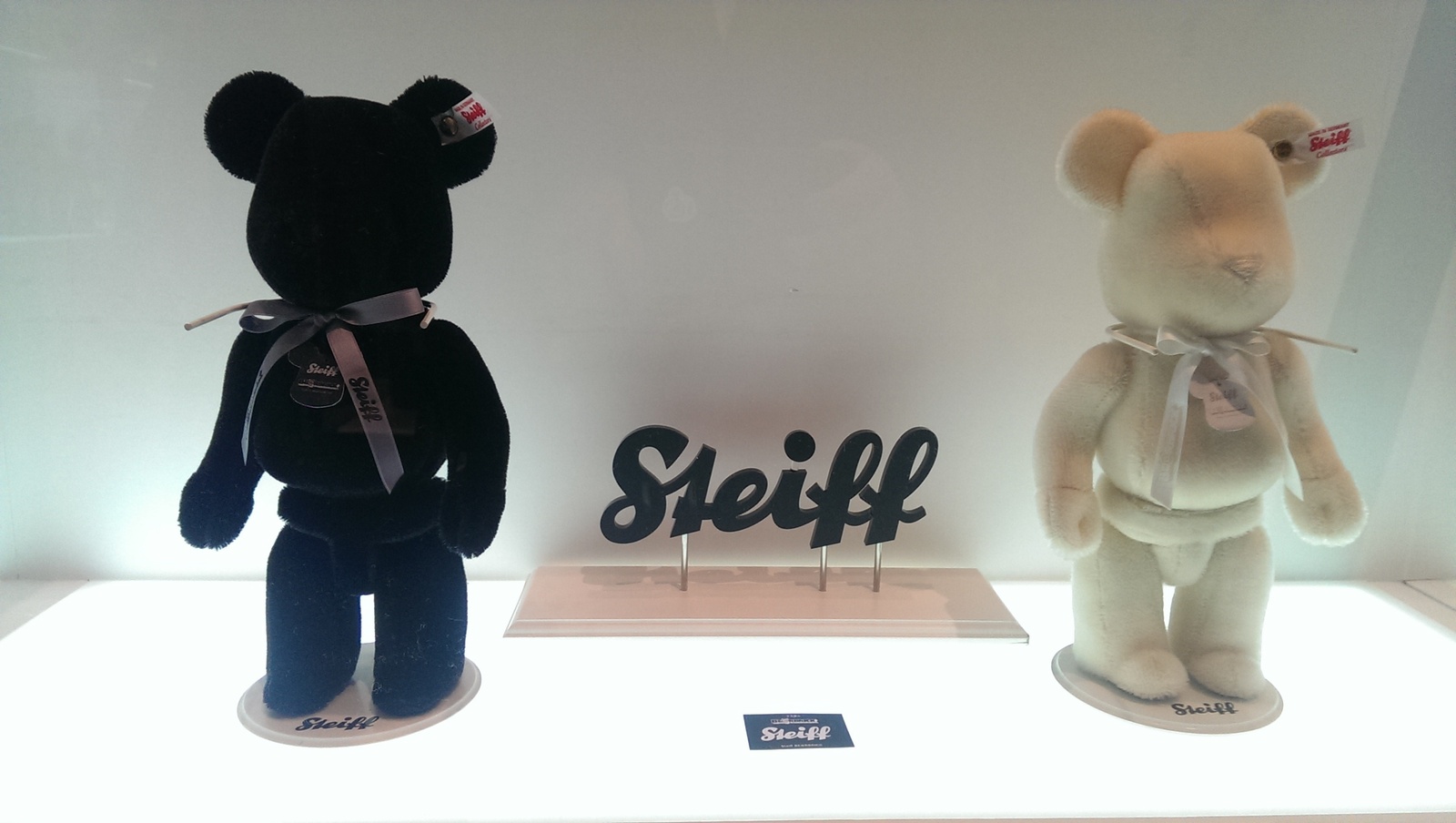 [Event Report] MEDICOM TOY Exhibition Party 2016 37