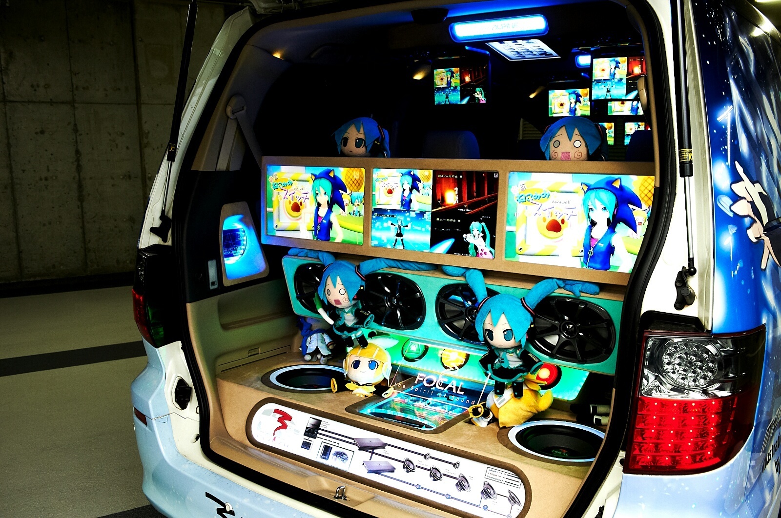 Going Beyond Just Visuals, New Itasha Amaze with Sound (Part 2 of 2)