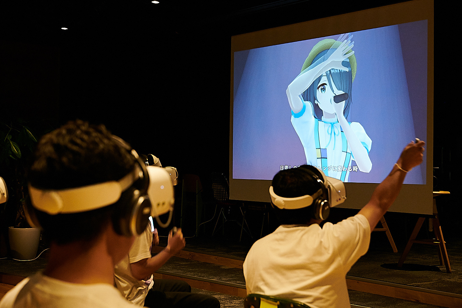 Virtual Idol Group Enogu Wows Fans With VR Live! [Photo Report]