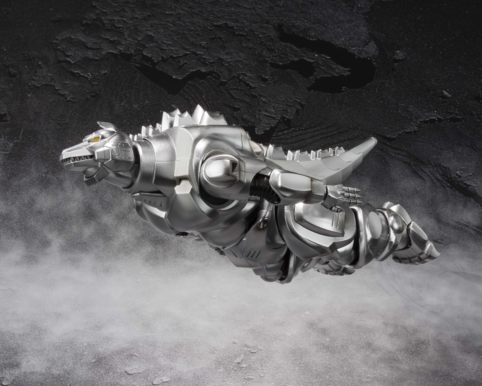 Mighty Super MechaGodzilla Figure from Godzilla vs. MechaGodzilla II Available for Pre-Order! 1