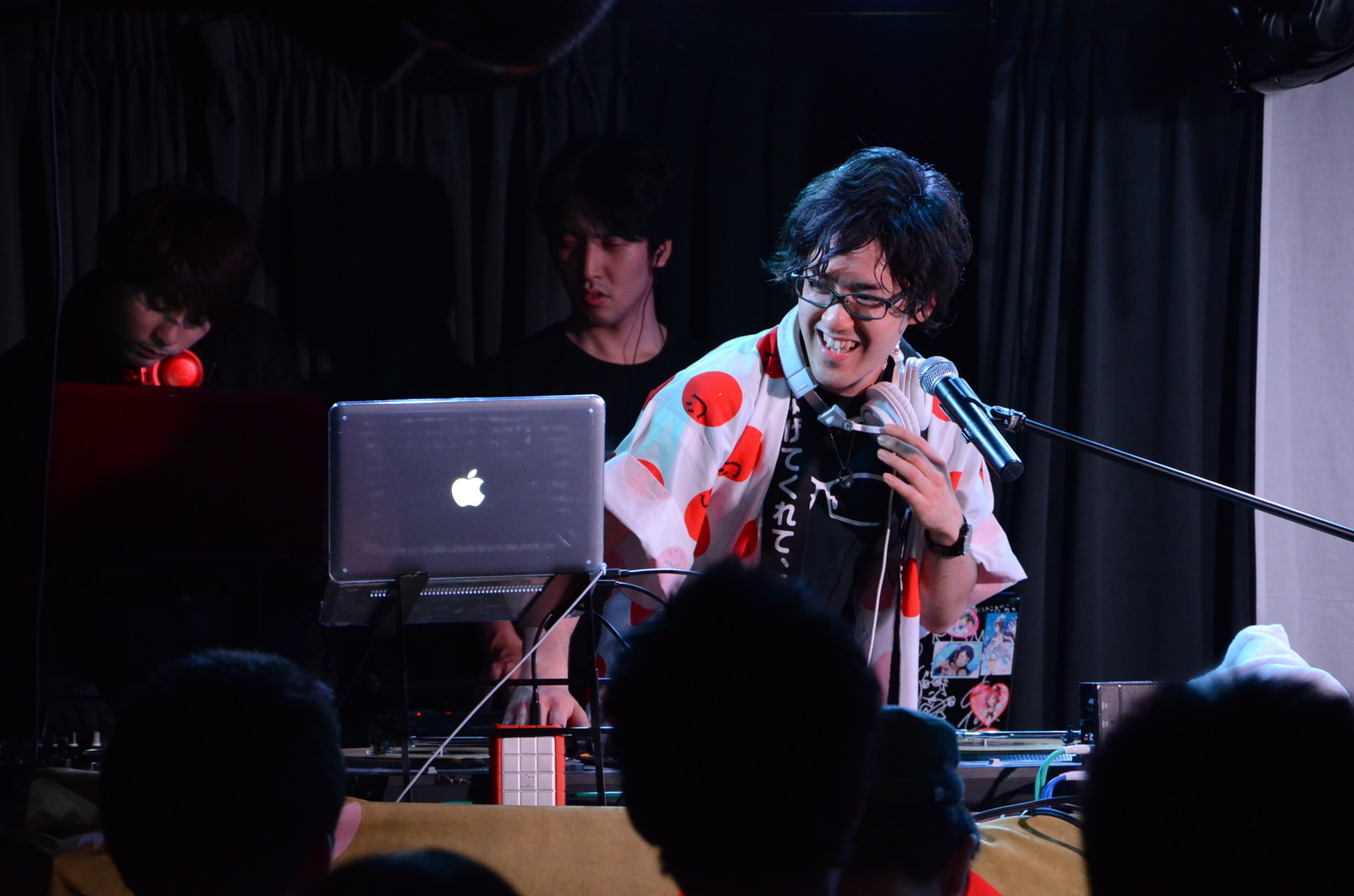 DJ Kazu maintains the excitement with his set. 7