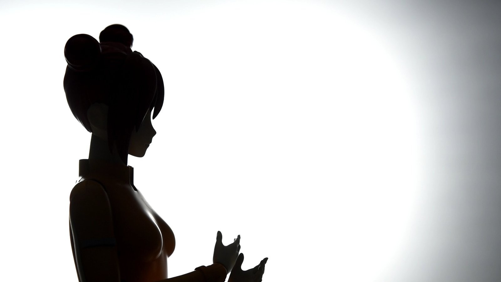 World’s First Singing & Dancing Robot Idol Released! 5