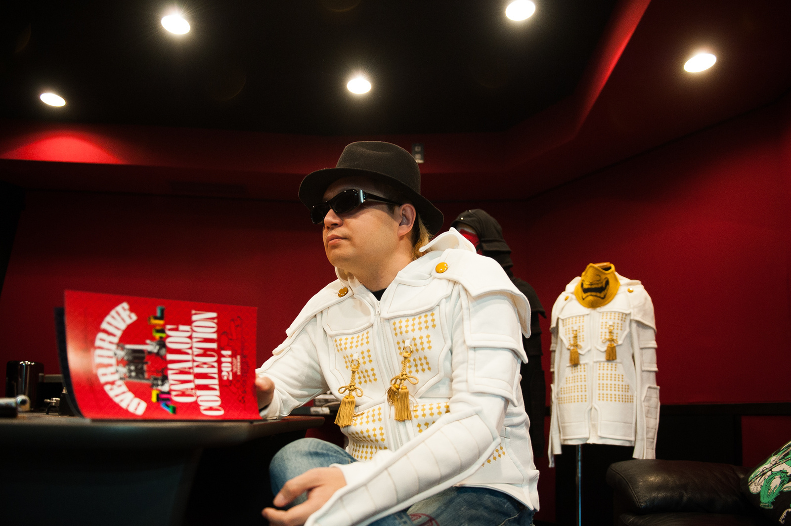 Creating Something New Together with Fans: Taking on Overseas Crowdfunding Project for Samurai Armor Hoodies 10