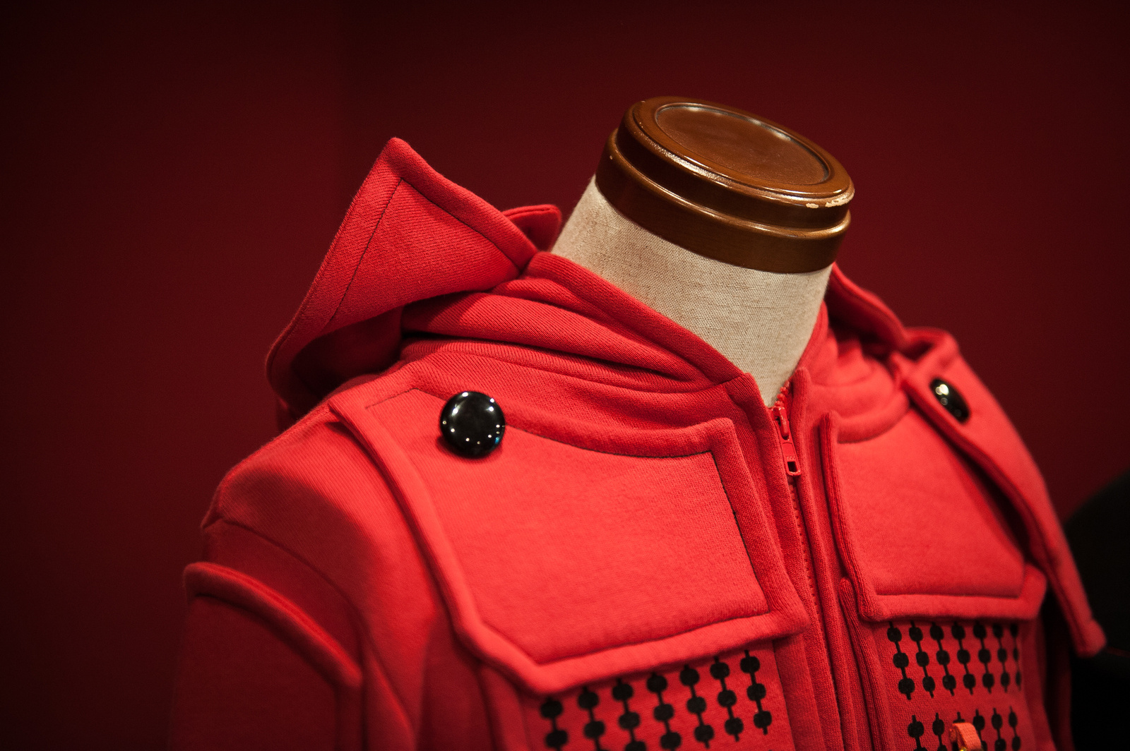 Creating Something New Together with Fans: Taking on Overseas Crowdfunding Project for Samurai Armor Hoodies 18