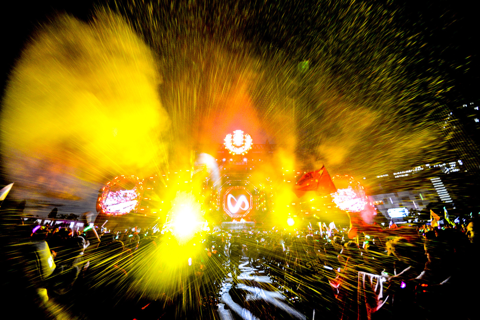 Heroes Descend on ULTRA JAPAN 101
