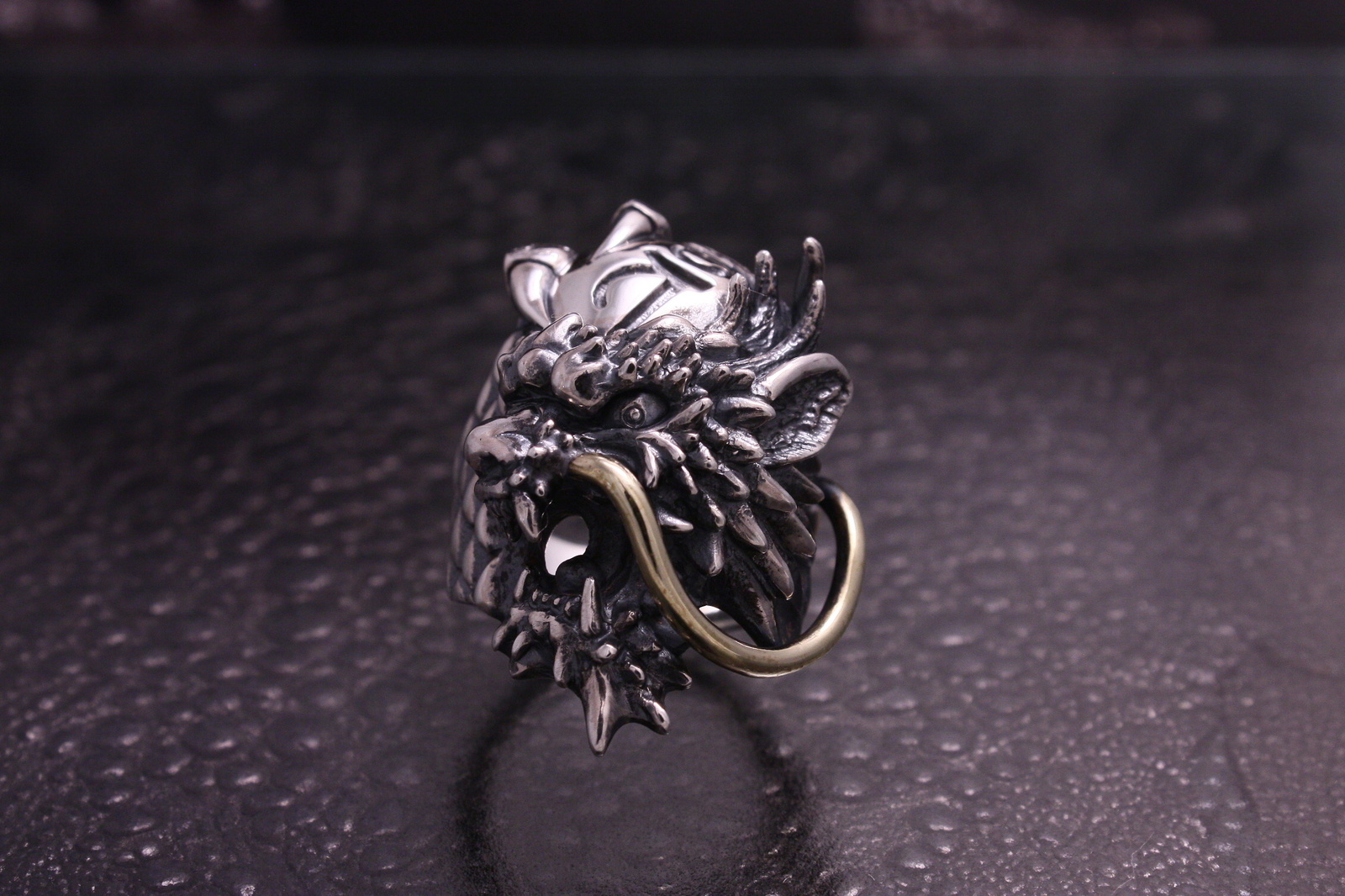 Kazuma Kiryu Ring 10