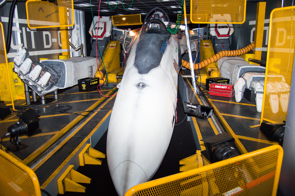 A Collaboration Between *Macross F* and Robotics! Life-Size VF-25 Appears at Tokyo Skytree!
