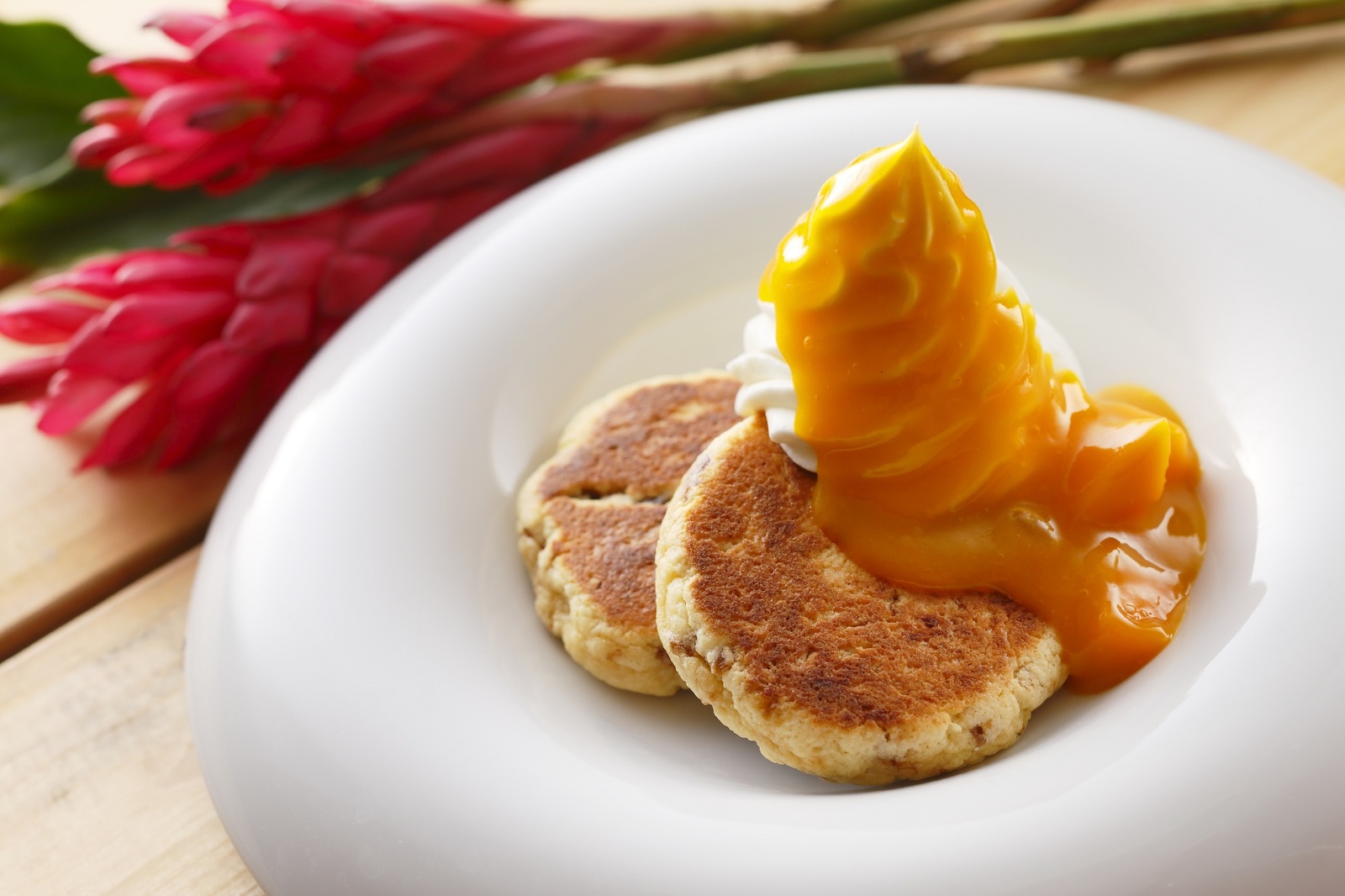 The hybrid dessert, "scookie" 4