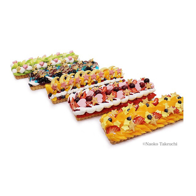 Gorgeous Sailor Moon-Themed Menu Available at Cafe comme ca!