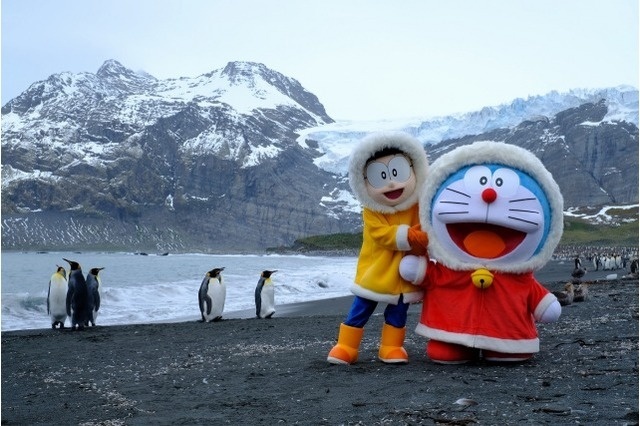 Doraemon & Nobita Reach Antarctica, 14,000 km from Japan!